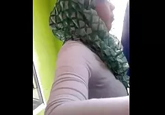 برادر در سایتهای سکس ایرانی اتاق خواهر کوچک می شود